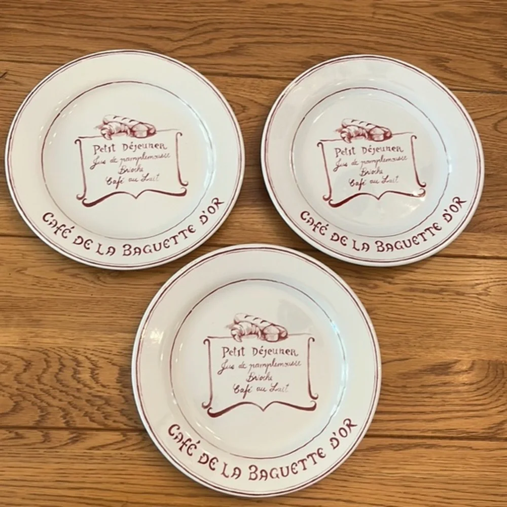 Williams Sonoma Petit‎ Dejeuner Plate Maroon White Set of 3